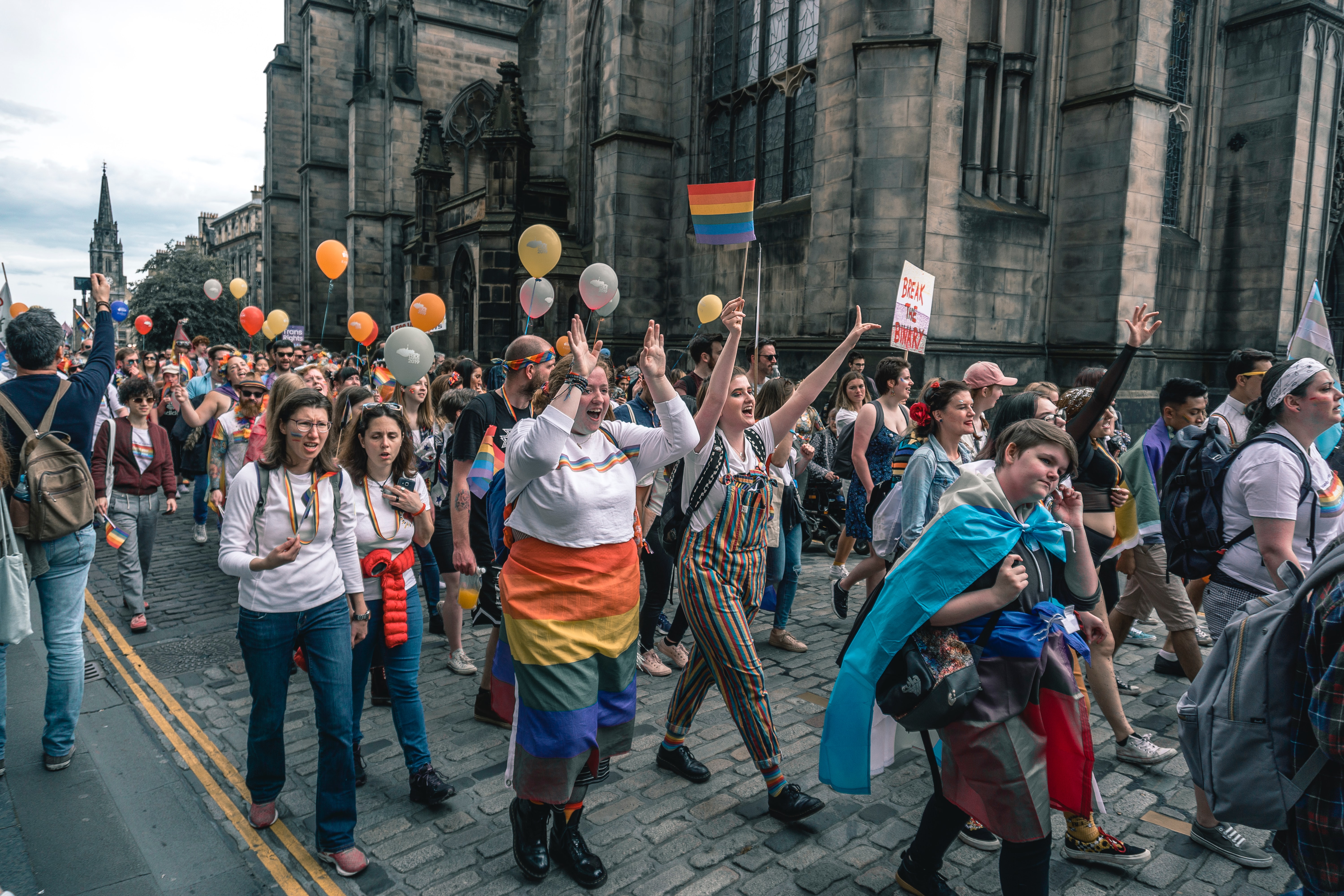 Finding queer stories in Scottish History - Scottish Book Trust